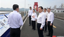 川觀新聞8月22日?qǐng)?bào)道：王曉暉在自貢市樂山市調(diào)研時(shí)強(qiáng)調(diào)：進(jìn)一步鍛長(zhǎng)板補(bǔ)短板推動(dòng)高質(zhì)量發(fā)展，為奮力譜寫中國(guó)式現(xiàn)代化四川新篇章作出更大貢獻(xiàn)