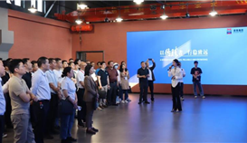 省機電冶煤系統(tǒng)勞模工匠培訓班學員走進德勝釩鈦參觀交流